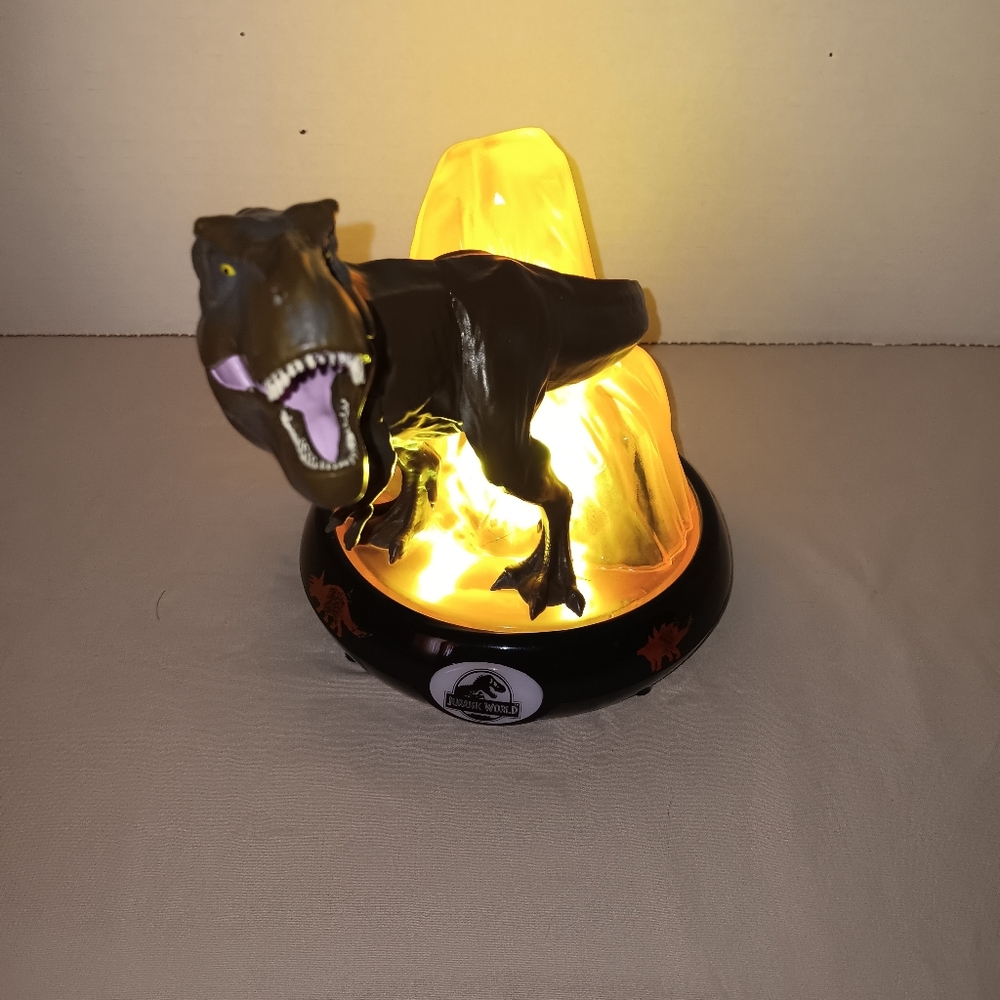 Universal Studios T-Rex Night Light Jurassic World 2019 Nursery Collectible